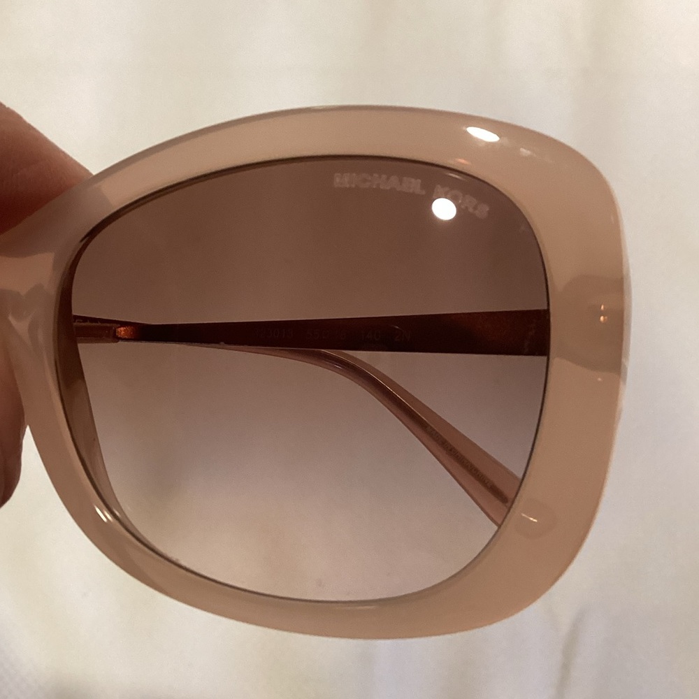 Michael Kors MK 2043 Eda 323013 55/18 140 Pale Pink Sunglasses - Picture 8 of 12